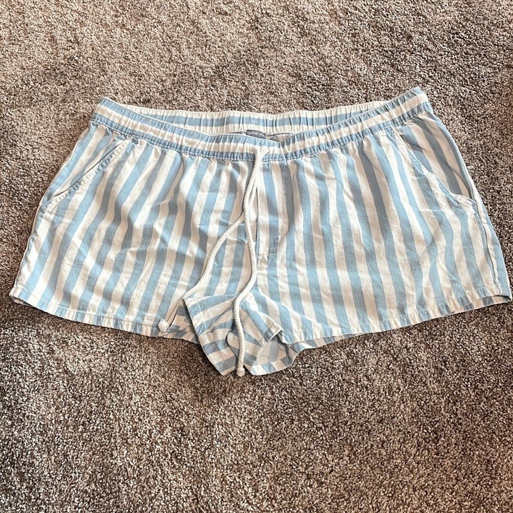 Aerie Striped Athletic Shorts in Blue and White